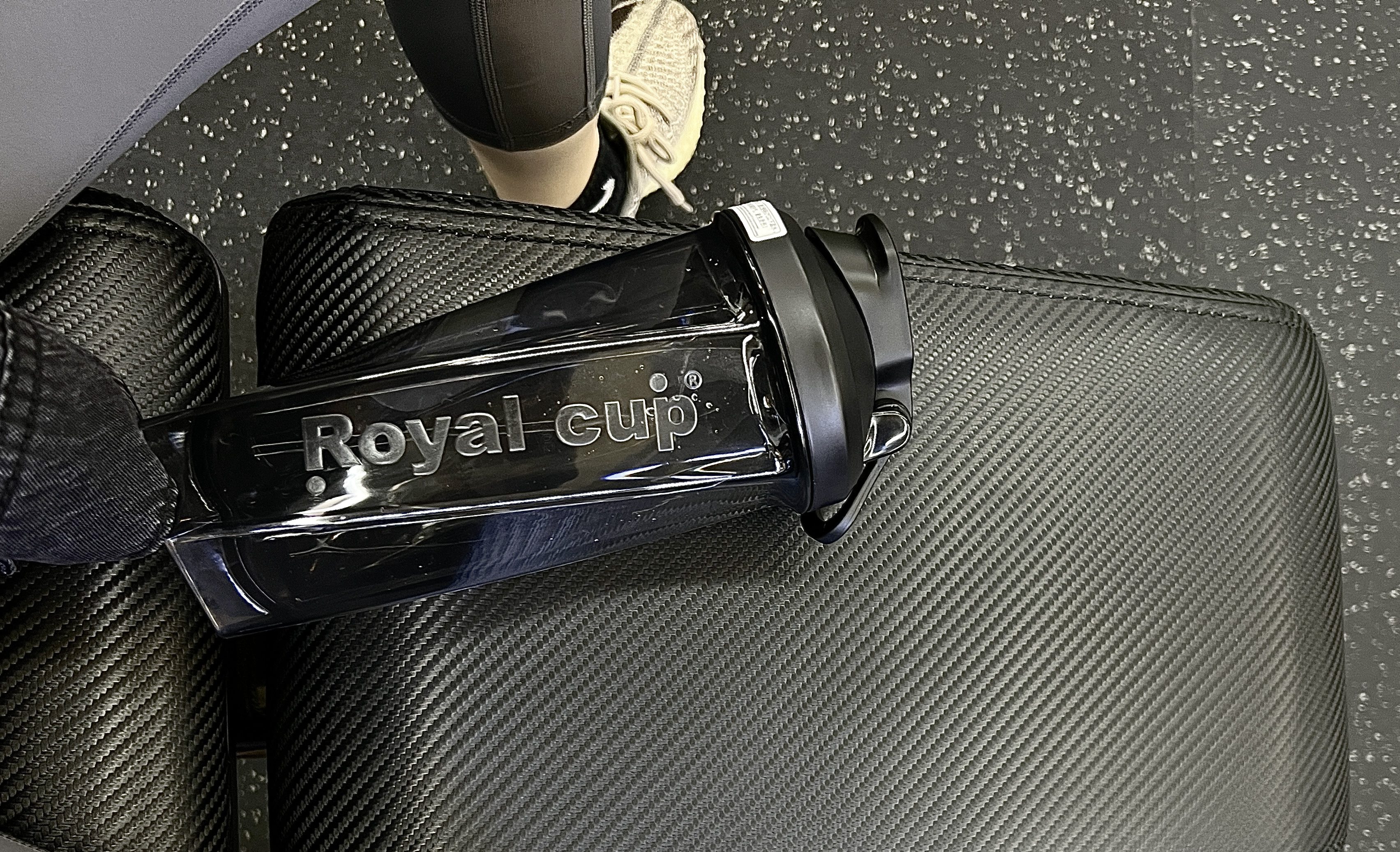 从嘲笑到真香：我的漩涡杯救赎之旅