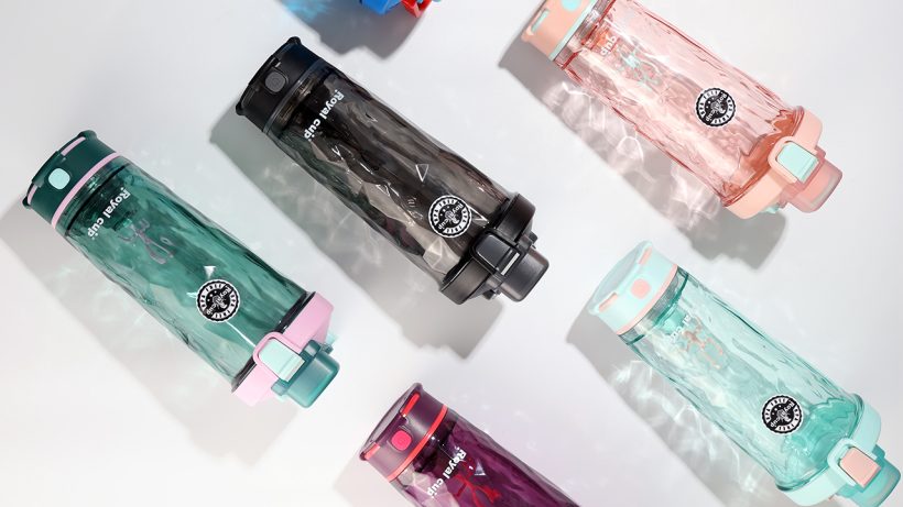 炫彩氛围灯+电动搅拌：RoyalCup炫彩电动杯，解放双手的健身神器